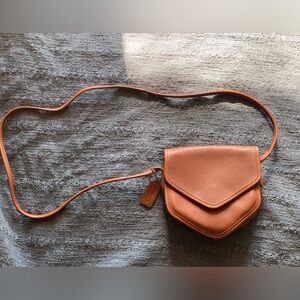 Vintage Coach British Tan Leather Crossbody Bag Coach Casey